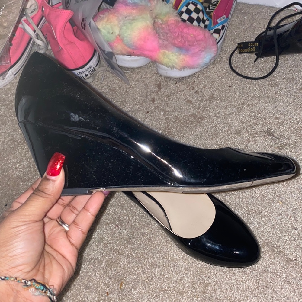 Mini Wedges - Picture 2 of 2